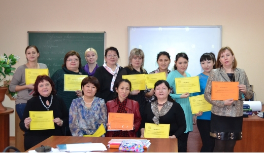  17.01.2014 ж.әдістемелік кабинет жұмысының жоспарына сәйкес педагогтар үшін психологиялыө-педагогикалық семинар өтті.Семинарды әдіскер С.Б.Ақжолова және психолог К.Г.Исинбаева өткізді.