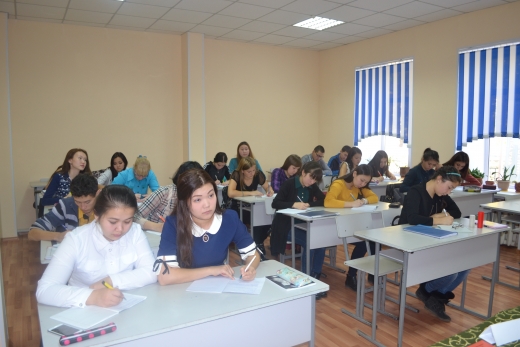 Meeting with the practical specialists as an active and a positive motivation for future expert